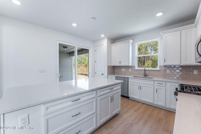 614 ECLIPTIC Loop, Yulee, FL 32097