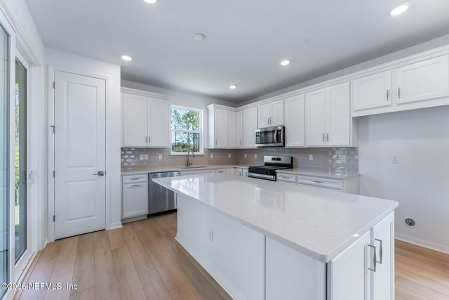 614 ECLIPTIC Loop, Yulee, FL 32097