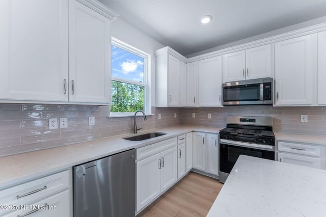 614 ECLIPTIC Loop, Yulee, FL 32097