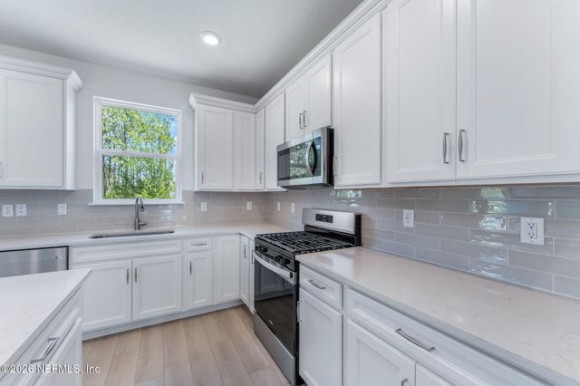 614 ECLIPTIC Loop, Yulee, FL 32097