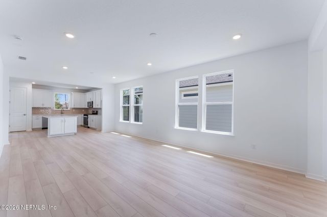 614 ECLIPTIC Loop, Yulee, FL 32097