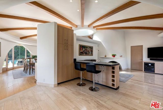 6331 Busch Drive, Malibu, CA 90265