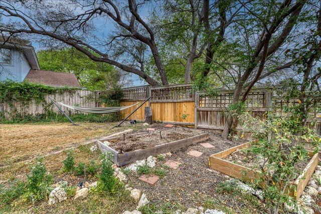 209 Finn ST, Austin, TX 78734