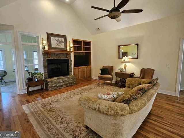 143 Buck Trail, Griffin, GA 30224