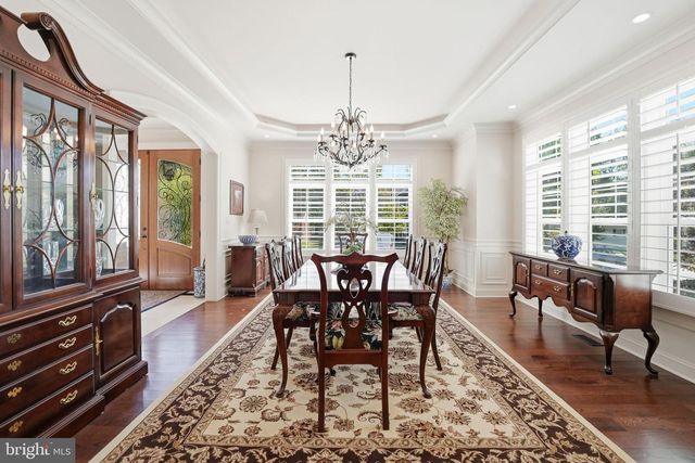 609 KINGSLEY RD SW, Vienna, VA 22180