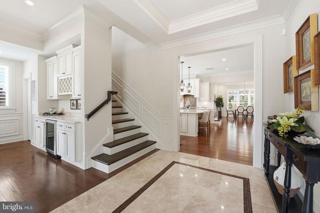 609 KINGSLEY RD SW, Vienna, VA 22180