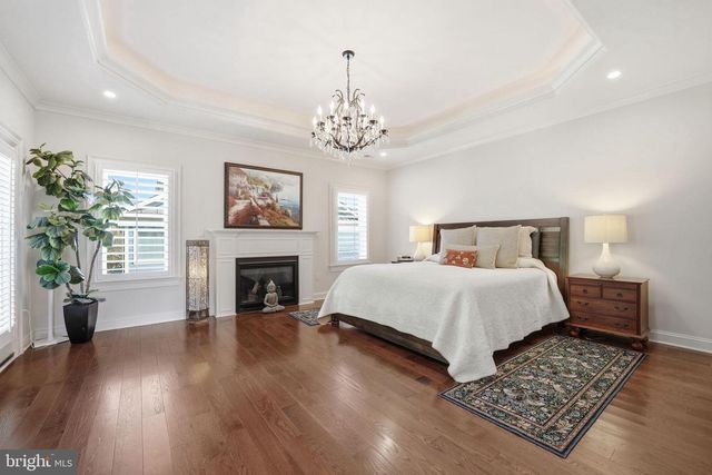 609 KINGSLEY RD SW, Vienna, VA 22180