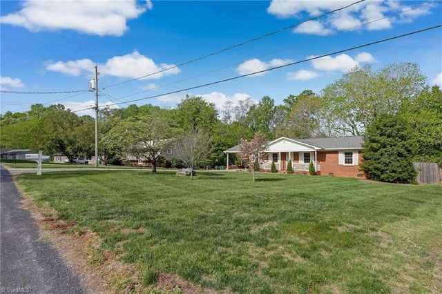 4165 Oak Haven Drive, Trinity, NC 27370