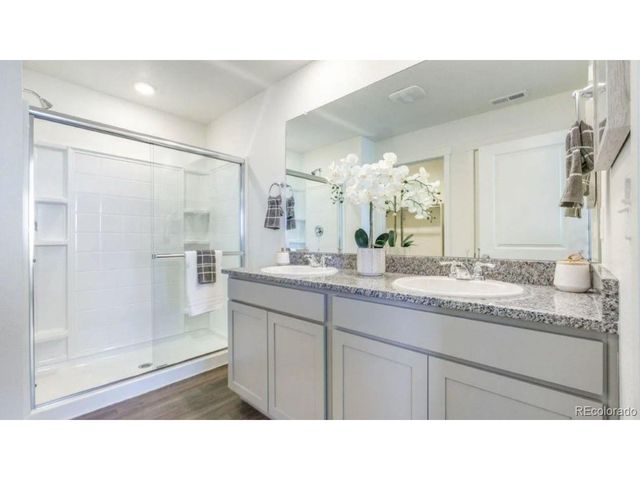 831 S Apex Ave, Fort Lupton, CO 80621