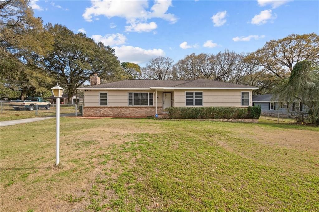 7421 Pinewood Drive, Theodore, AL 36582