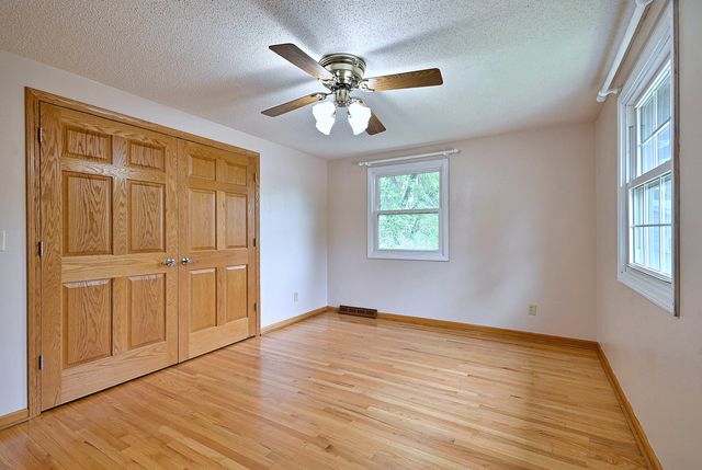 703 Larkfield Circle, Rockford, IL 61107