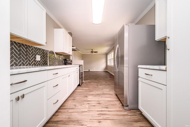 2007 W Sheffield Drive, Muncie, IN 47304