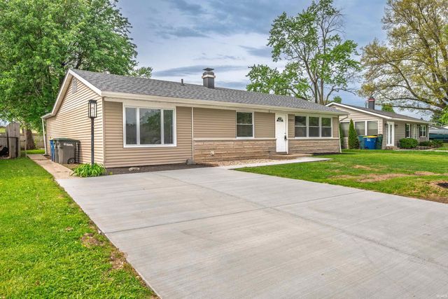2007 W Sheffield Drive, Muncie, IN 47304
