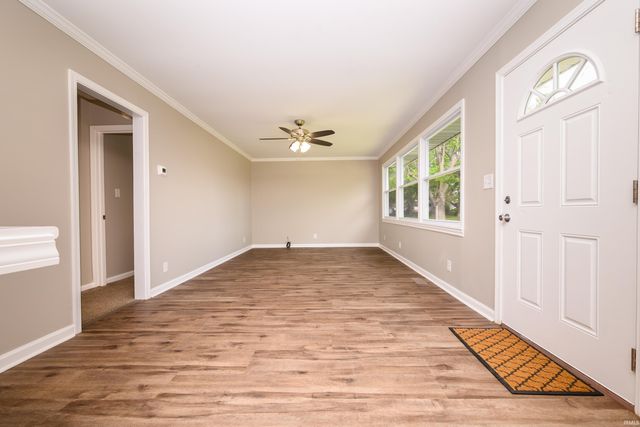 2007 W Sheffield Drive, Muncie, IN 47304