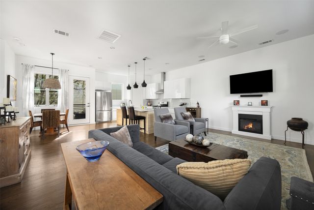 5615 Bryan Parkway D, Dallas, TX 75206