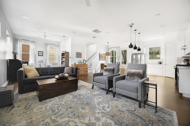 5615 Bryan Parkway D, Dallas, TX 75206