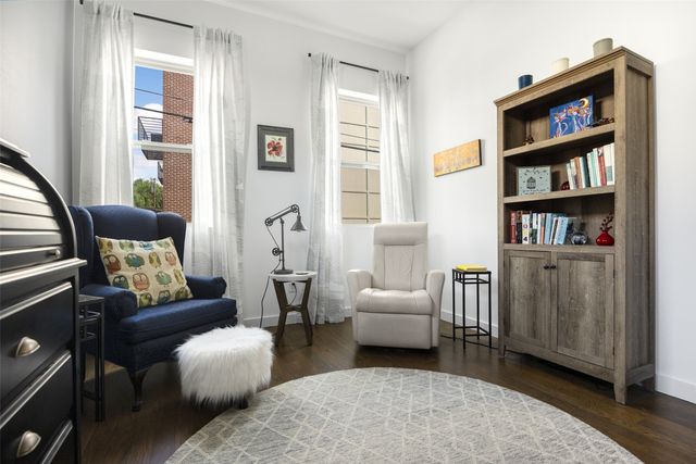 5615 Bryan Parkway D, Dallas, TX 75206