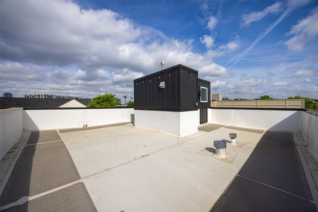 5615 Bryan Parkway D, Dallas, TX 75206