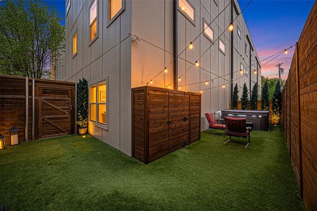 5615 Bryan Parkway D, Dallas, TX 75206