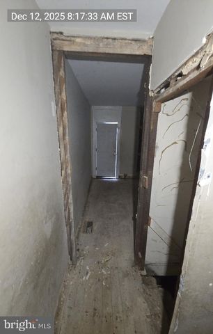 2027 CLIFTON AVE, Baltimore, MD 21217