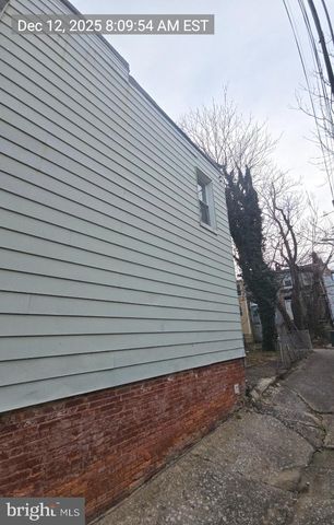 2027 CLIFTON AVE, Baltimore, MD 21217