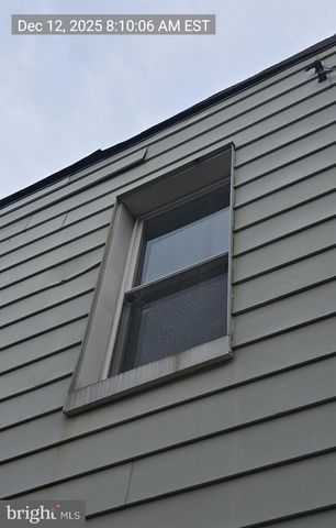 2027 CLIFTON AVE, Baltimore, MD 21217