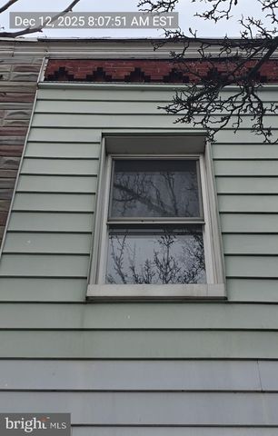 2027 CLIFTON AVE, Baltimore, MD 21217