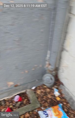 2027 CLIFTON AVE, Baltimore, MD 21217