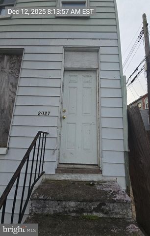 2027 CLIFTON AVE, Baltimore, MD 21217