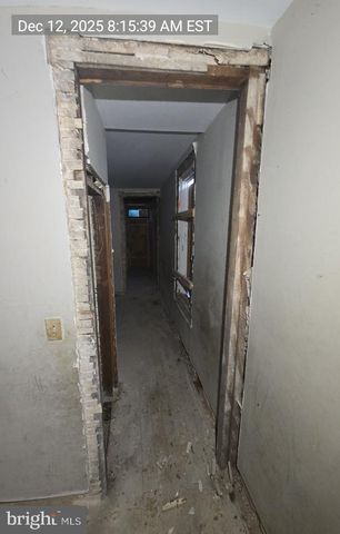 2027 CLIFTON AVE, Baltimore, MD 21217