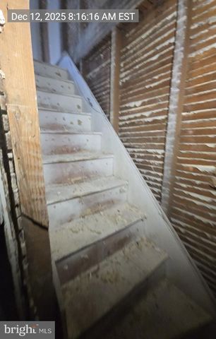 2027 CLIFTON AVE, Baltimore, MD 21217