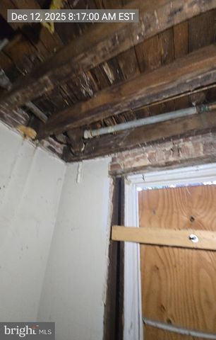 2027 CLIFTON AVE, Baltimore, MD 21217