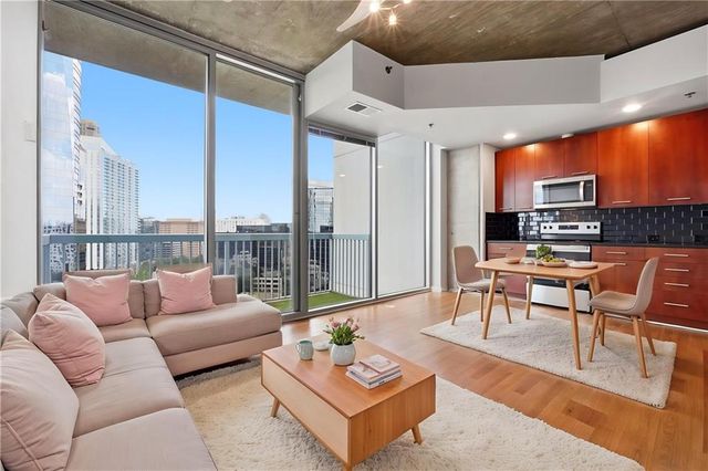 3324 Peachtree Road NE 1403, Atlanta, GA 30326