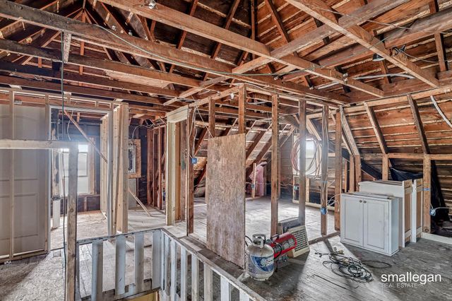 821 Clarence Street, Kalamazoo City, MI 49001