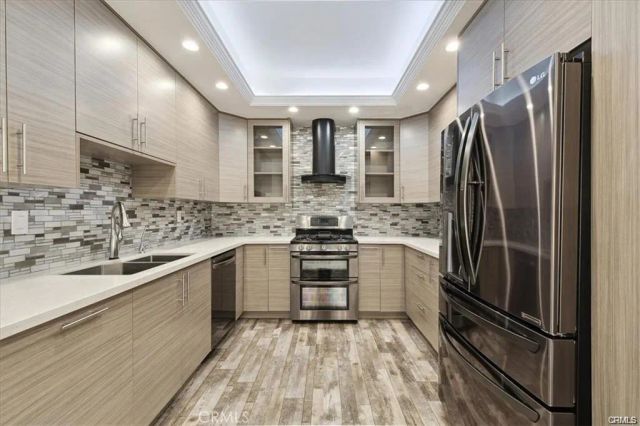 10831 Roycroft Street 72, Sun Valley, CA 91352