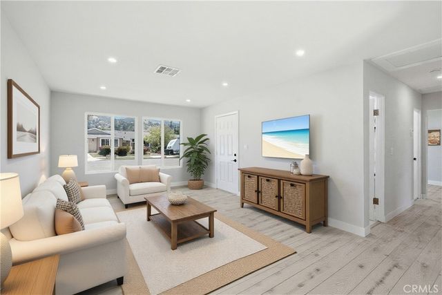 6289 Dana Avenue, Simi Valley, CA 93063