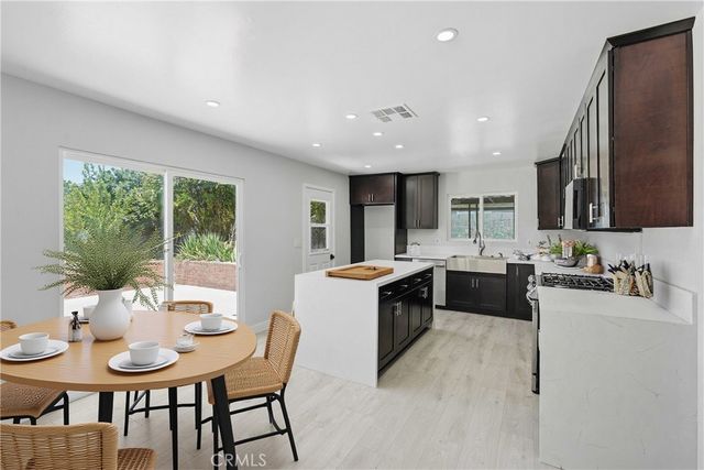 6289 Dana Avenue, Simi Valley, CA 93063