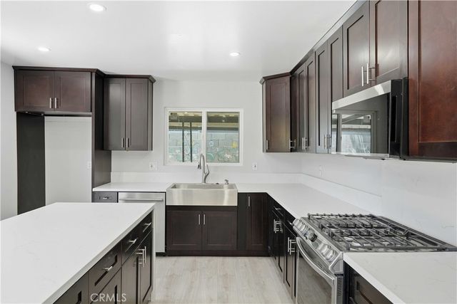 6289 Dana Avenue, Simi Valley, CA 93063