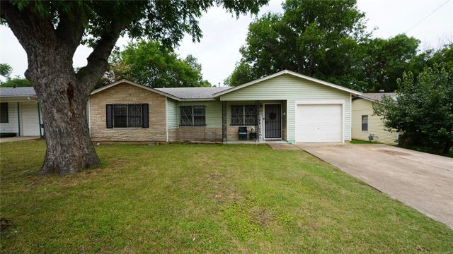 4120 Wilhelm Street, Fort Worth, TX 76119