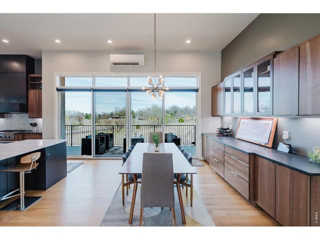 8568 Foxhaven Ct, Niwot, CO 80503