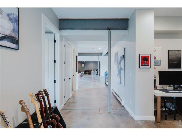 8568 Foxhaven Ct, Niwot, CO 80503