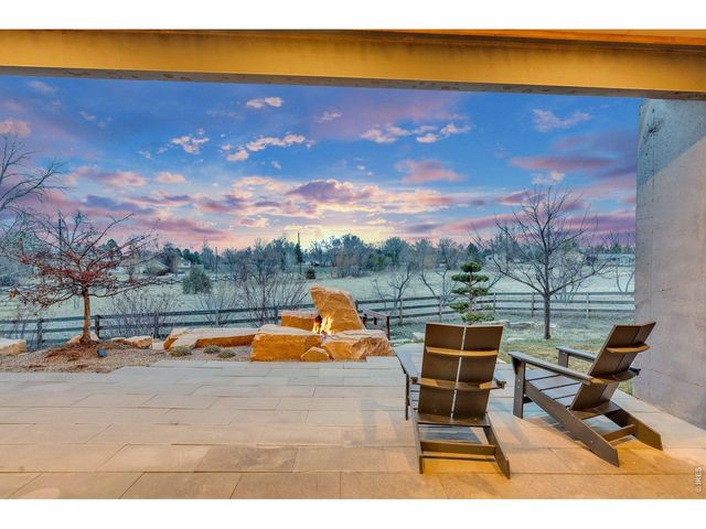 8568 Foxhaven Ct, Niwot, CO 80503