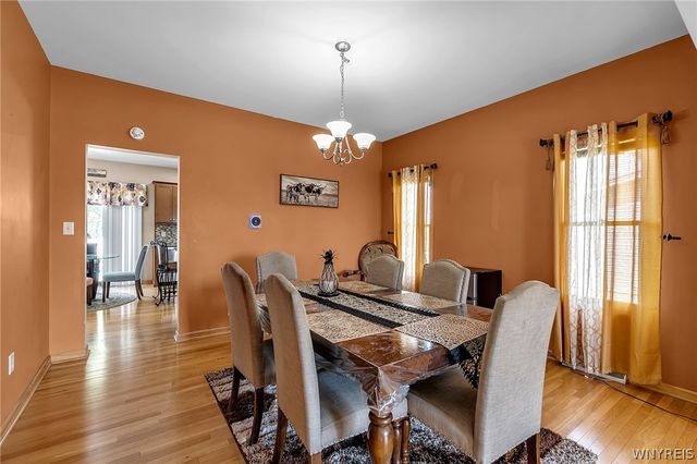 111 Caldwell Drive, West Seneca, NY 14224