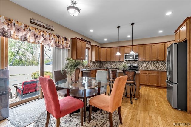 111 Caldwell Drive, West Seneca, NY 14224