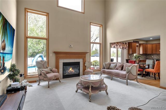 111 Caldwell Drive, West Seneca, NY 14224