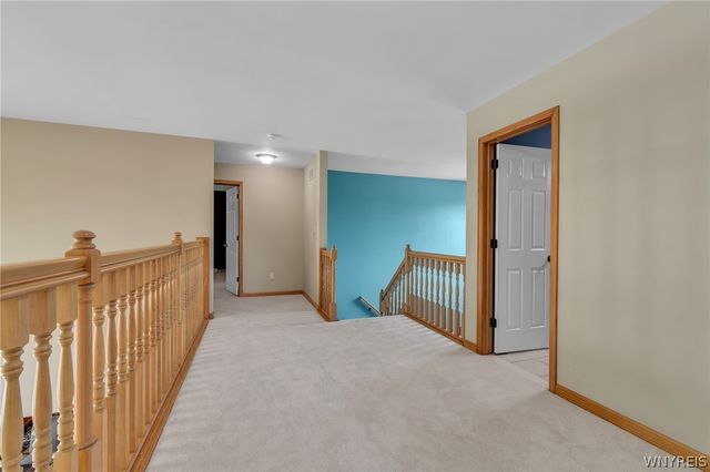111 Caldwell Drive, West Seneca, NY 14224