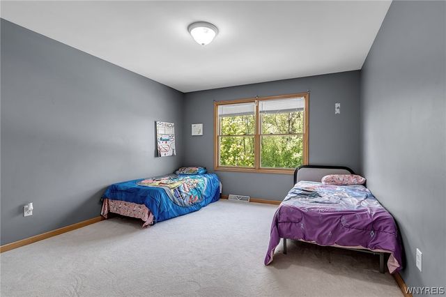 111 Caldwell Drive, West Seneca, NY 14224