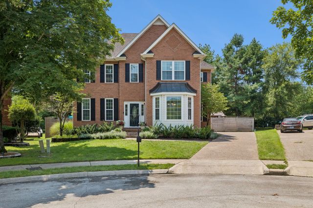 505 Falkirk Ct, Franklin, TN 37064