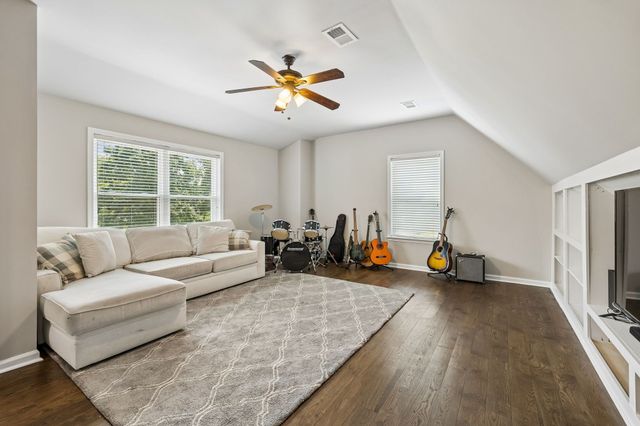 505 Falkirk Ct, Franklin, TN 37064