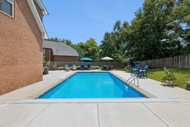 505 Falkirk Ct, Franklin, TN 37064